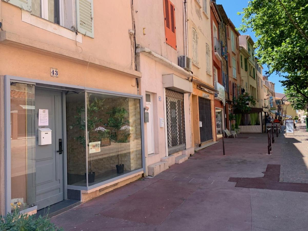 Magnifique Studio Au Coeur Historique De Fréjus Exterior foto