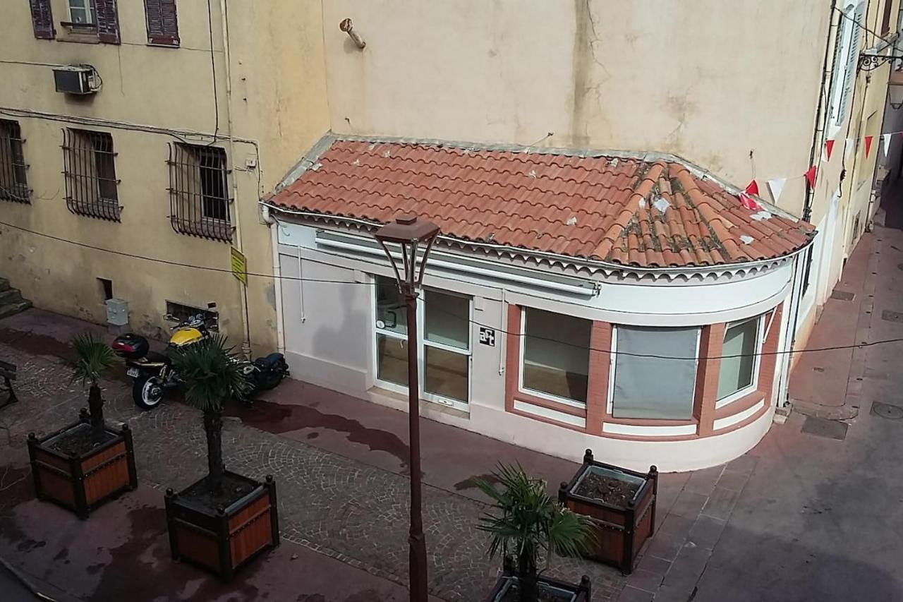 Magnifique Studio Au Coeur Historique De Fréjus Exterior foto